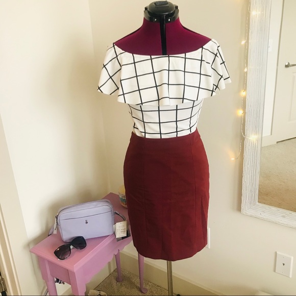Burgundy H&M Pencil Skirt - Picture 4 of 7